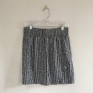 CAbi Navy Blue Multicolor Reversible Elastic Waist Faux Wrap Skirt Size Small